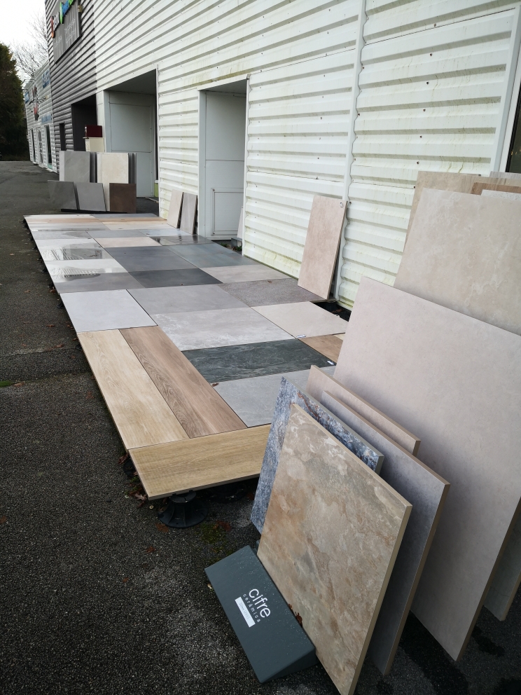 Carrelage pour sols et murs, intérieur ou extérieur : sélection esthétique et résistante